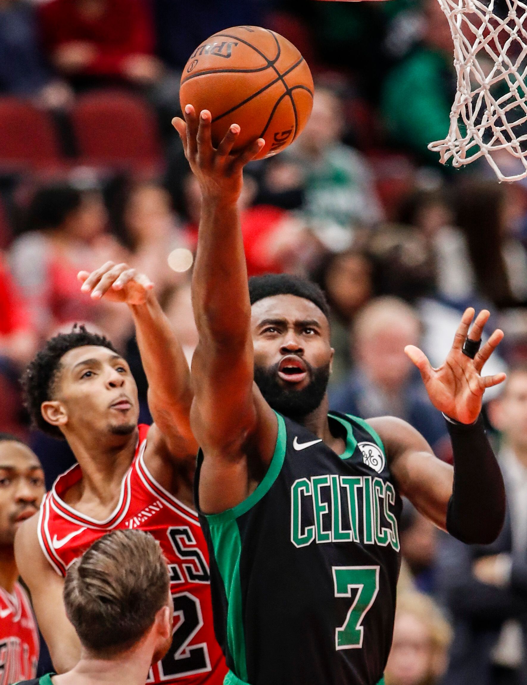 也帮助球队 也帮助球队